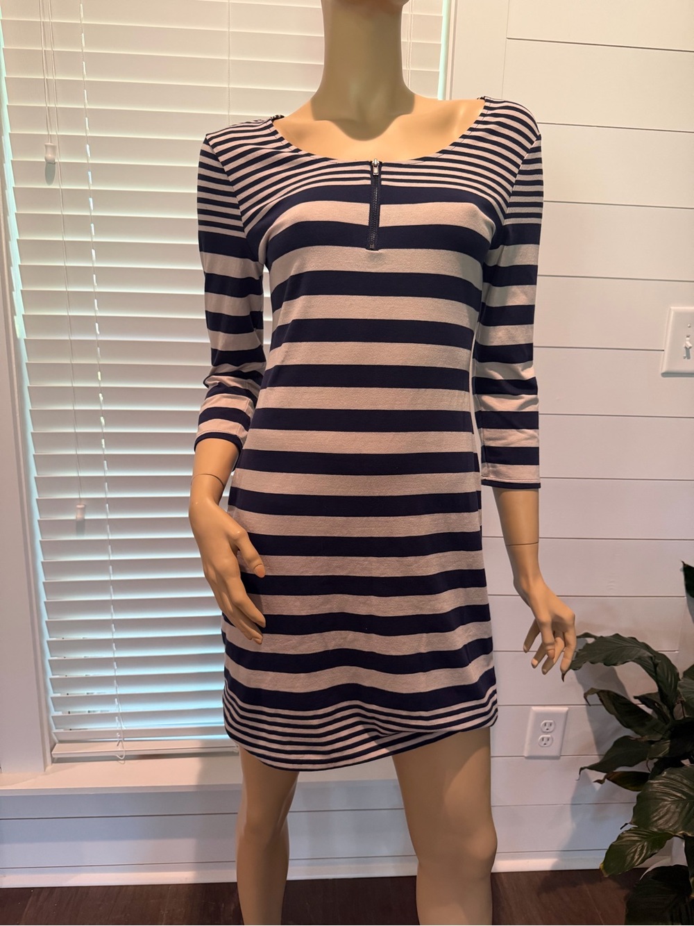 Allison Brittney Navy and Cream Striped Scoop Neck Dress Y2K 2000’s Size Small